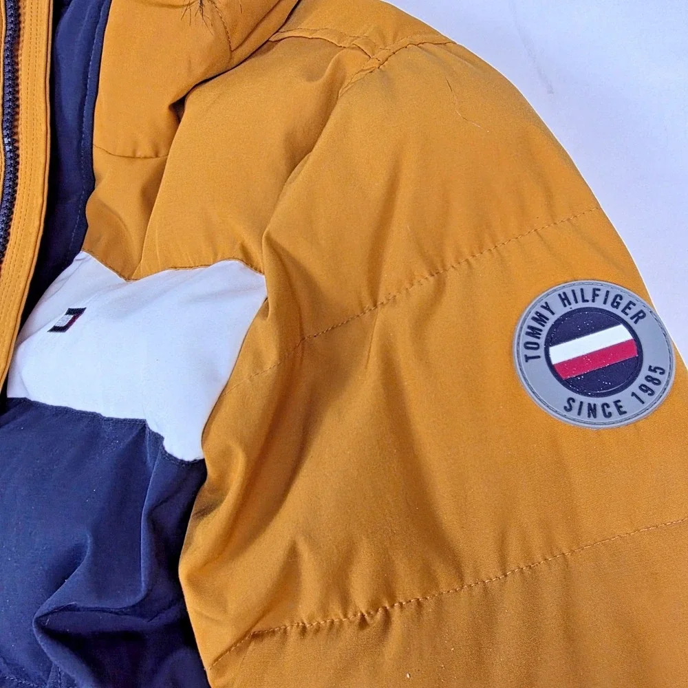 Tommy Hilfiger Men's Arctic‎ Long Snorkel Hooded Jacket Size M - Removable Fur
